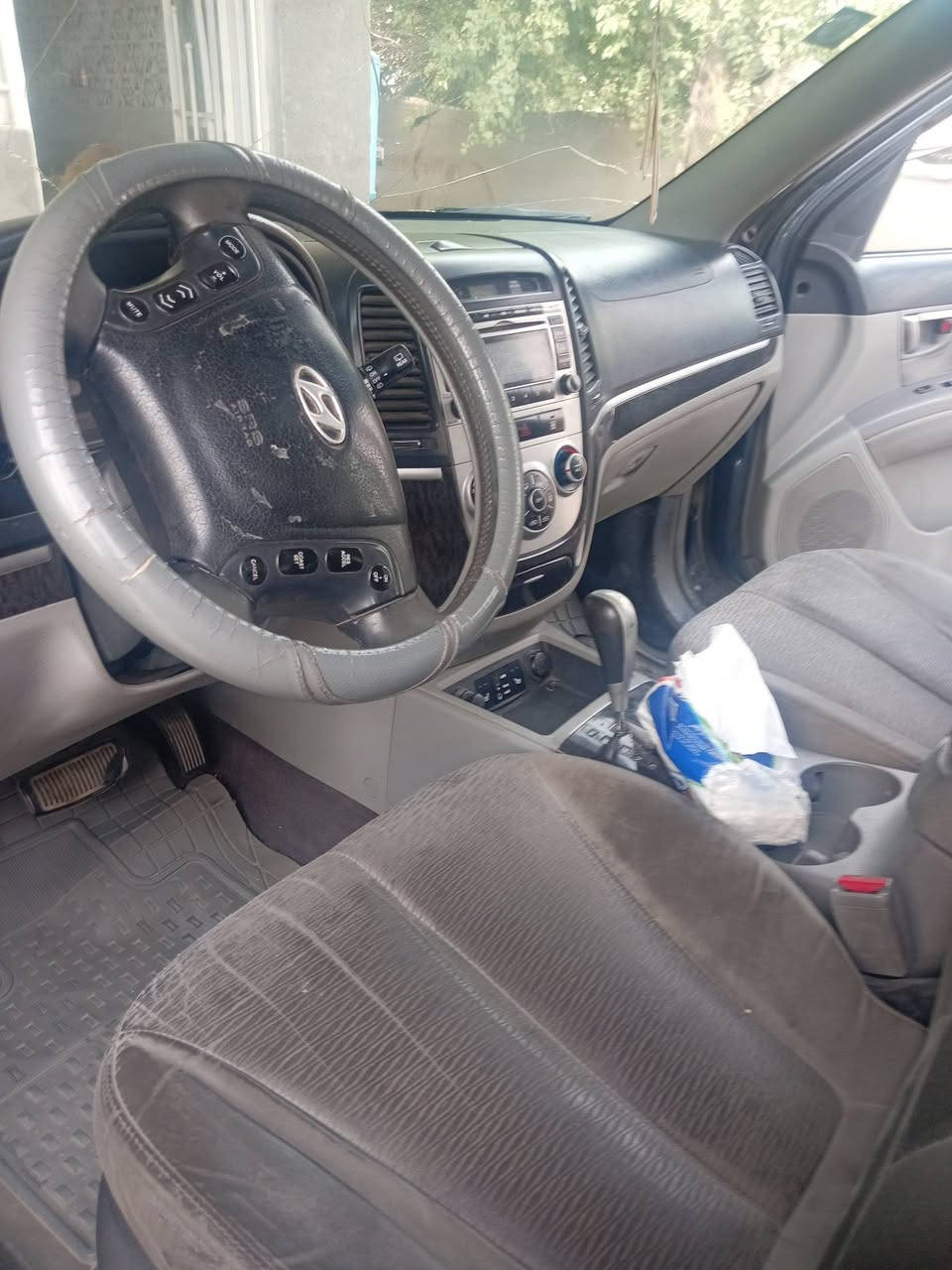 السلام عليكم 
سنتافي 2008للبيع رقم بغداد الإنكليزي محرك 300 السعر 105 وبيها مجال رقم الموبايل *********** مكاني بغداد دورة
