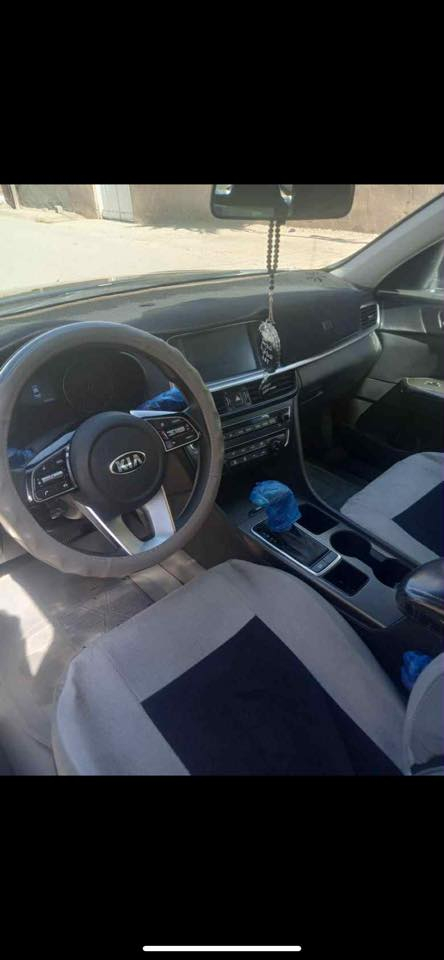 كيا اوبتما وارد امريكي موديل 2019حلوة مواصفات المحرك: 2.4 GDI
تثبيت مسار وتنبيه مغادرة المسار
شاشة كبيرة
 نقاط عمياء
 حساسات خلفية
 كاميرا خلفية
٣ وضعيات قيادة
 لد نهاري
كار بلي
 اشاير مري
 تحكمات ستيرن وكروس سرعة
الضرر:  فقط دعامية كلشي بلادي .
السنوية بإسمي تحويل ثاني يوم، السيارة جاهزة ما بيها اي نقص والسونار موجود وصور الضرر مرفق 
مكان السيارة ديالى بعقوبة 
سعرها 140
بيها مجال  
اتصال ***********
***********
