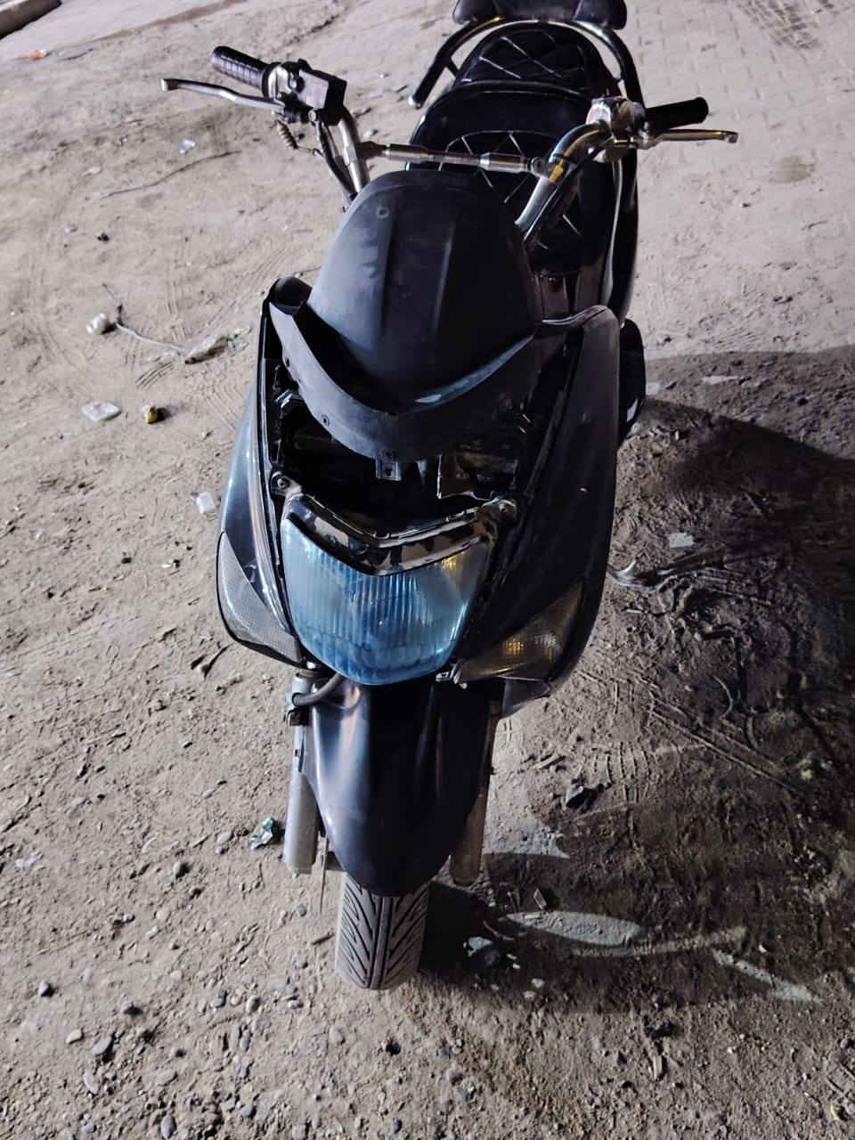 ماجسته للبيع
تك رون المكينه بيه خيط بخار
***********
