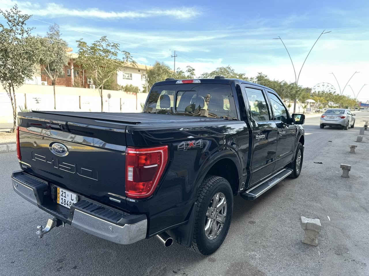 فورد . F150
موديل 2023
 4*4 .دبل اكسل مواصفات  .xlt
محرك 6 .2700. توربو 

رقم سليمانيه بسمي تحويل او وكاله مباشر
حادثها جاملغ سايق وباب سايق بلادي مبدل ربع بونيد صبغ بجم كبس 
ماشي 30 km
كامرات ٣٦٠ 
گير طياره ✈️
كشن هيتر 
مواصفات هوايه بيها خيرمن الله 
سياره جاهز من كل نواحي 
للاستفسار اتصال مكاني كركوك 
***********
