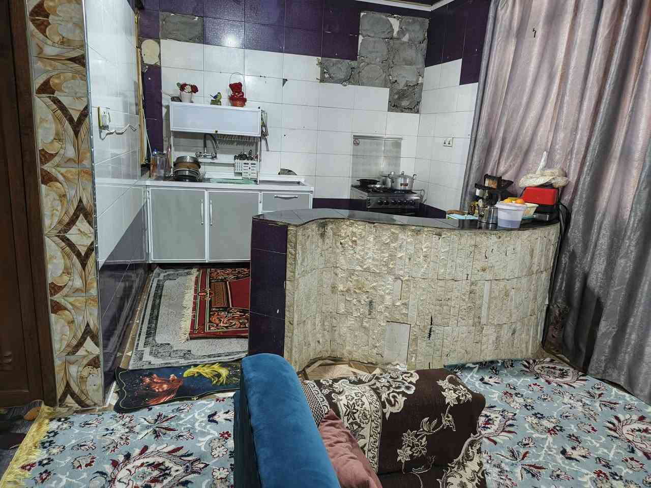 شقه للرهن ١٠٠ متر غرفتين وصاله مفتوحه عل مطبخ وصحيات عنوانها معملجي
مده رهن سنتين ب٢٢
***********
