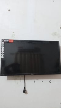 شاشة • تلفزيون • للبيع