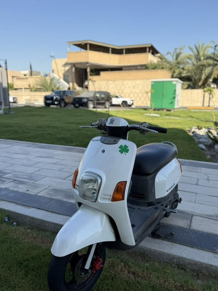 سلام عليكم للبيع درجه بوليسي رمبه على أيدي كفاله عامه كابريته الدرجه بلكارتون مابيها نقص السعر 1240 العنون المعقل رقم الهاتف ***********

