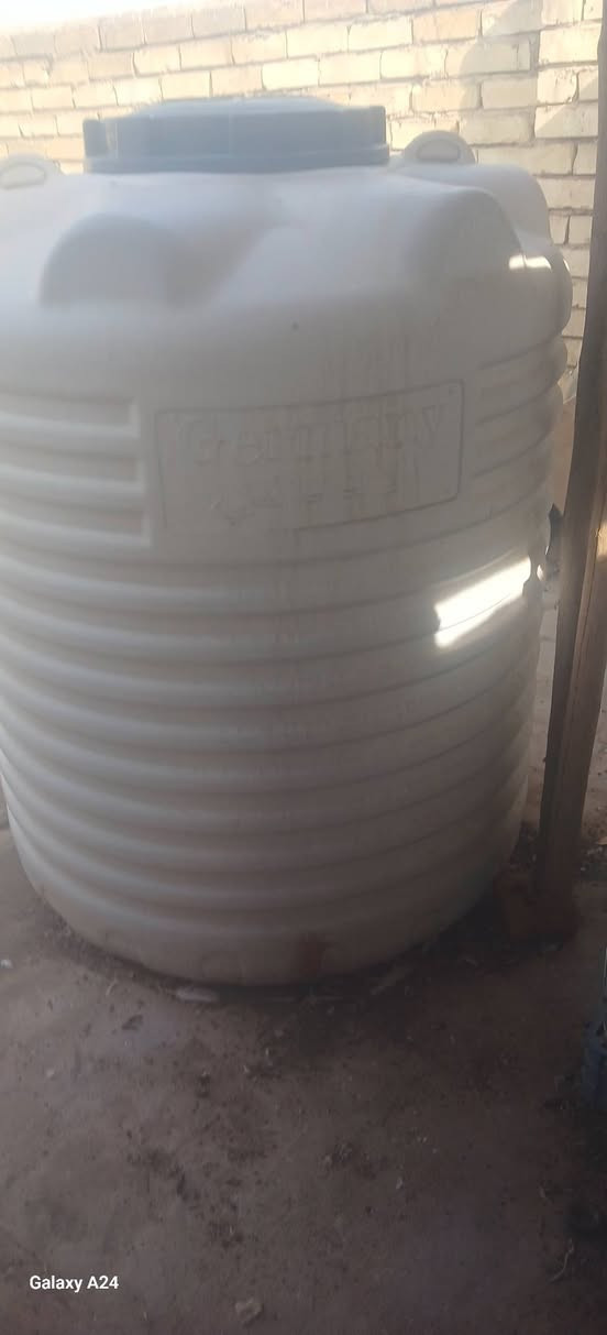 سلام علكيم 
متااح هاي المواد للبيع 
***********
 المكان قرب سيف سعد 
بااسعار مناسبه
