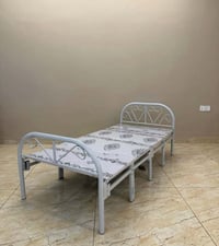 غرفة اخشاب • غرفة نوم • سرير • اثاث خشبي • اثاث منزلي • غرفة نوم جديدة...