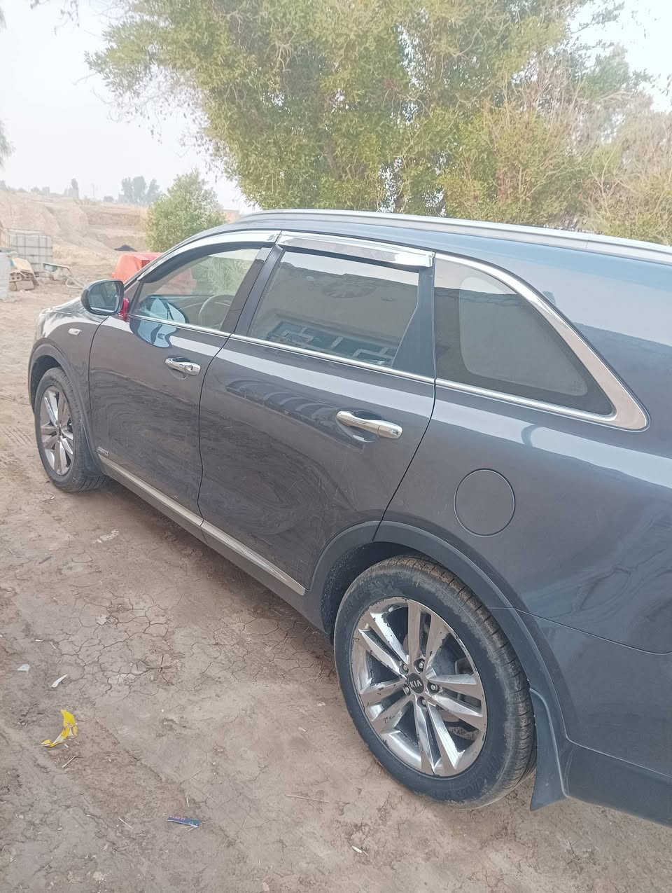 السلام عليكم سورنتو للبيع 2016 خليجيه نص فول بسمي مكفوله فقط بنيد مبدل وكازكيت والباقي كفاله ماشيه 110 الف حقيقي سته سلندر سعره 195 وبيها مجال مكاني بابل ***********
