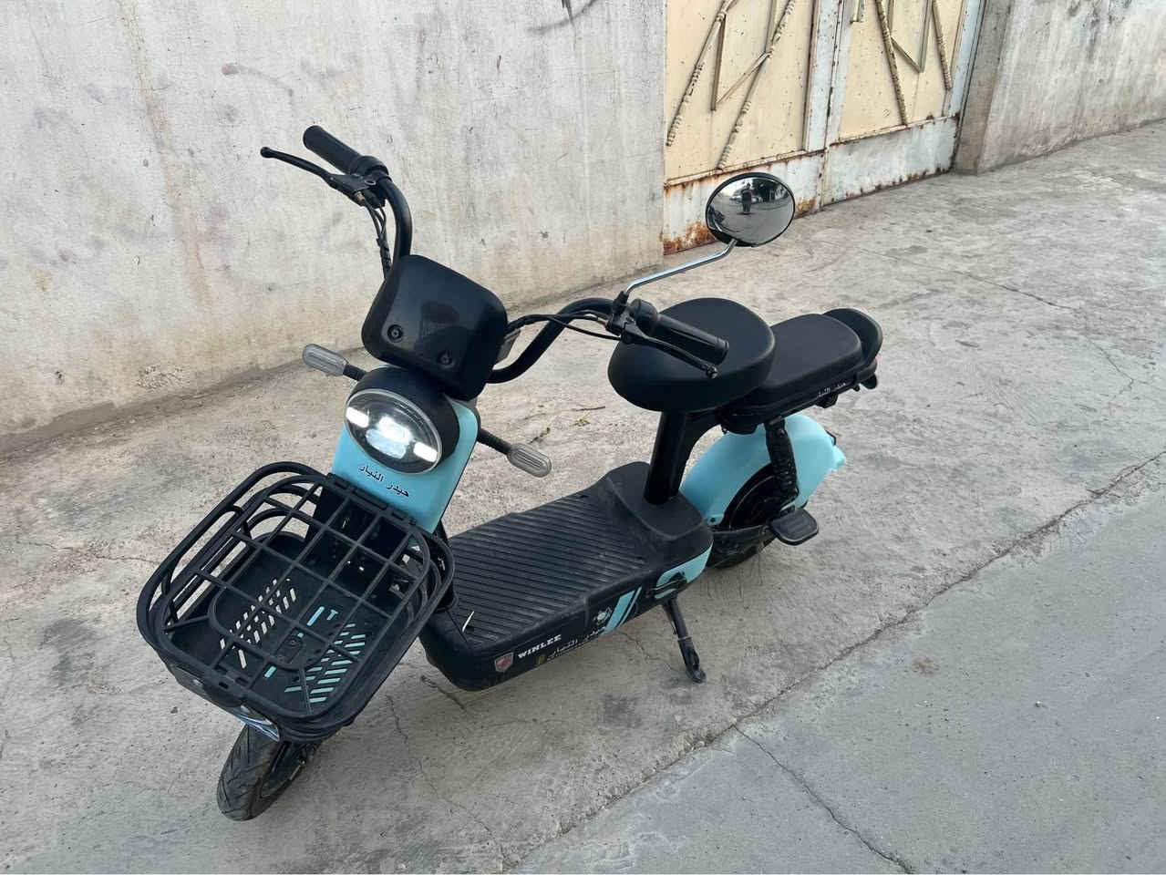 باسكيل شةحن جوار باتري  ١٦ فولت  زورخاوينة هةموو كياني ايش اكات كةم بةكار هاتوة  حةجم ١٤ سعر ٢٥٠ 
***********
*********** كركوك, العراق
