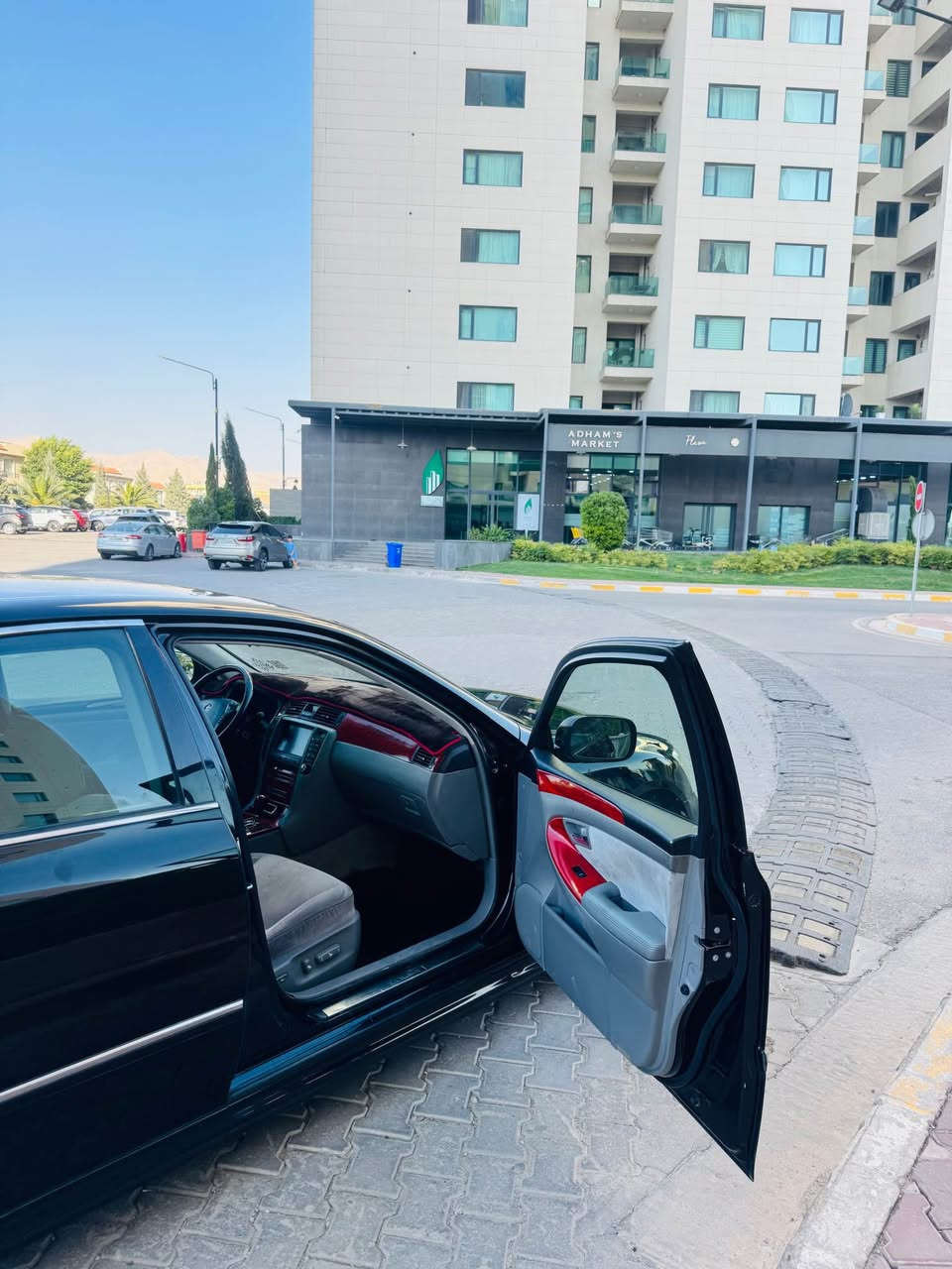 شاهینە ٢٠٠٥بەس مووس ١٨٢ بی دوکەڵ سپۆرت سەیارەکە زۆر چوانوو تازەیە هەموو گیانی بەشەر گێڕو مەکینەو کارەبای بەشەرت ٣دوگمە  ناو کریمی  کامل چایز کراوە دیناریک مەسرەفی تیا نیە ساڵانسای سپۆرت  پاکفایەر  بەرمەچی کردنەوەی کێچی بۆ کراوە  پیشو دوای تازە خۆم دامگرتوە  *********** السليمانية, العراق
