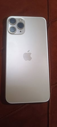 ايفون 11 برو للبيع للأستفسار 07713636353