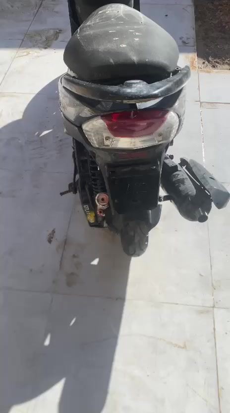 للبيع دراجه ماكس نظيفه جدا السعر 550 اتصال ***********
