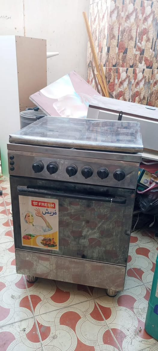 طبلة وسطية
ميز تلفزيون مع رفوف
مبردات
جرباية نفر 
للبيع 
كلشي نظيف  وقليل 
الاستخدام 
الي يحب يتفضل اتصال
 متوفر ع رقم اي استفسار

0777 690 1016

شعب حي البساتين
