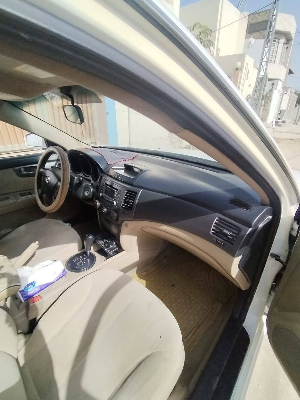 اوبتما ٢٠١٠ رقم كربلاء 
مكينه ٢٠٠٠ 
بيه صبغ كد الشبرين تقريبا بالجاملغ الخلفي بدون دواخل 
مكينه وكير خير من الله 
تخم تاير جديد 
تبريد ثلج 
غرفه  جديده
تحكم استيرن وبرده
حداديه استوني سويته جديده 
جاهزه من جميع النواحي بدون نقص
السعر ١٢٥ وبيه مجال للشراي

المكان  نجف كوفه 
***********
علمآ السيارة عليه غرامات ٤٠٠ الف ينزلن من سعره
