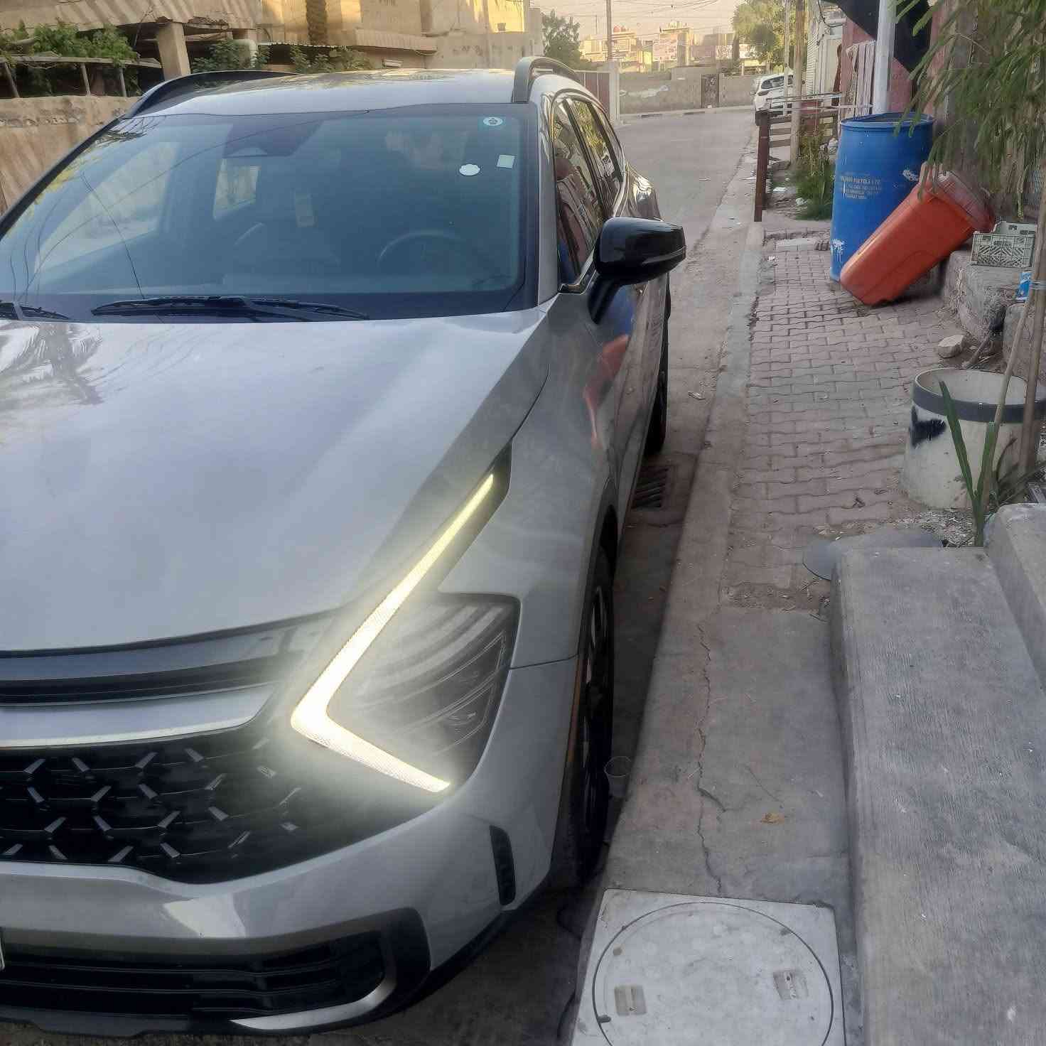 للبيع موديك 24اكس لاين مرقم بغداد وبسمي السعر 20000$الحادث موجود بالصور البنيد مصلح الجاملغ مبدل ومصبوغات ***********
