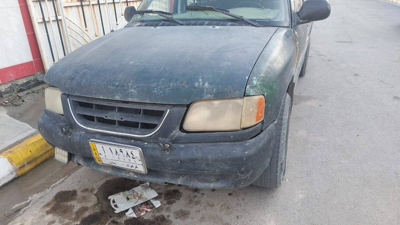 سلام عليكم
جمسي بيكم موديل 1998
رقم كركوك حمل  اي غرامات ماعليها مصفره
محرك 2500 ونجي 
بيها شكم ملاحظه  
سعر 37 ورقه وبيها مجال للطيبين 
فيس  واتساب  متواجد 
***********
***********
***********
 مكاني واسط صويره
