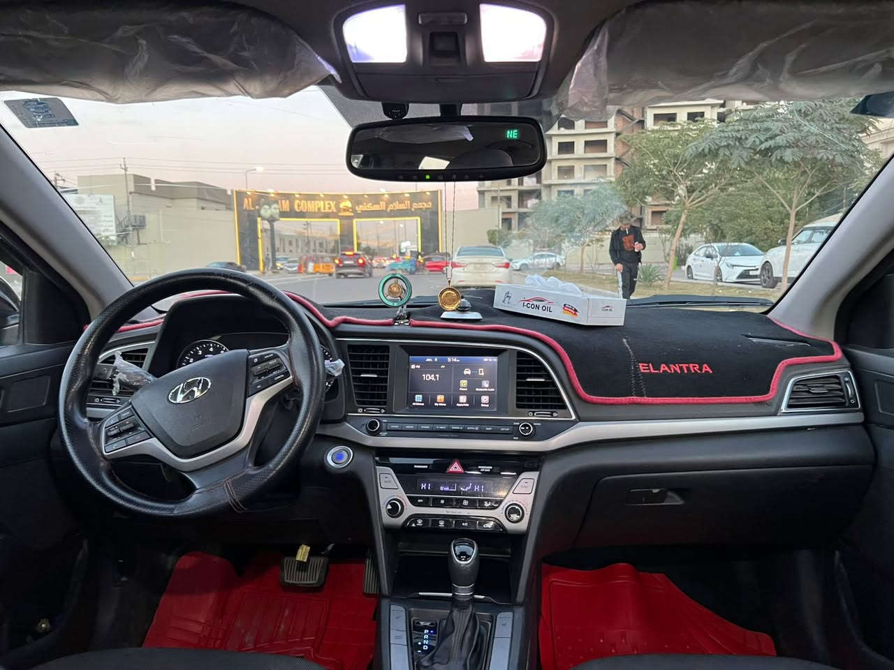 الانترا 18 وارد امريكي فول مواصفات  لبيع.   *********** الاتصال
