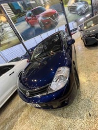 نيسان ڤيرسا • ٢٠١٢ • أربيل