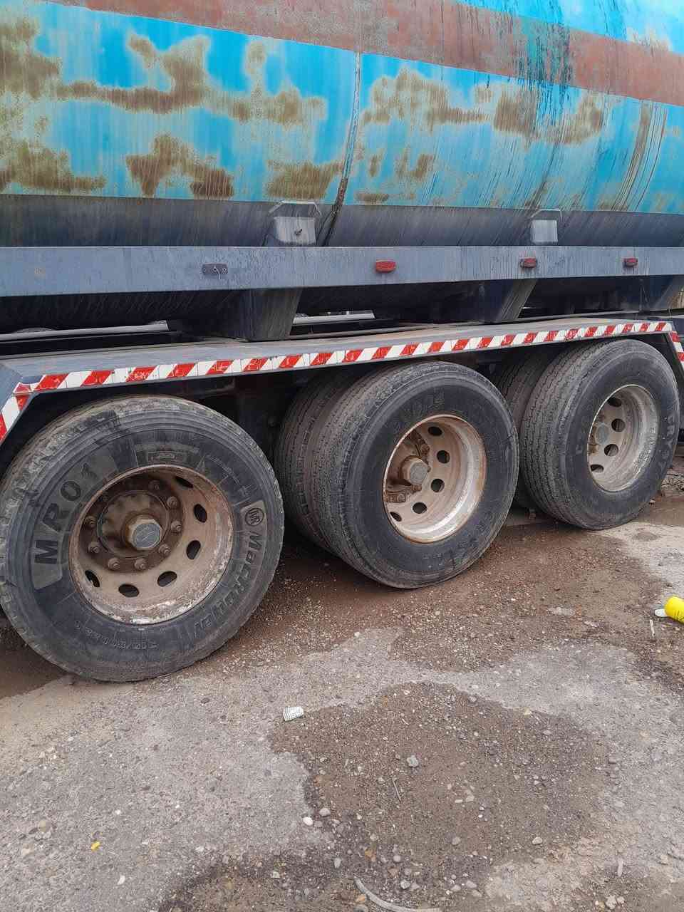 السلام عليكم عربانتين بويلر  وحده جوبلس وحده سبرنك الحموله 41 طن كامله بدون نقص جاهزات كبل للشغل ما مغلفات
السلام عليكم عربانتين بويلر  وحده جوبلس وحده سبرنك الحموله 41 طن كامله بدون نقص جاهزات كبل للشغل ما مغلفاتت
الرقم:***********
السعر
الجوبلس160
السبرنك155وبيها مجال
المكان بغداد التاجي
