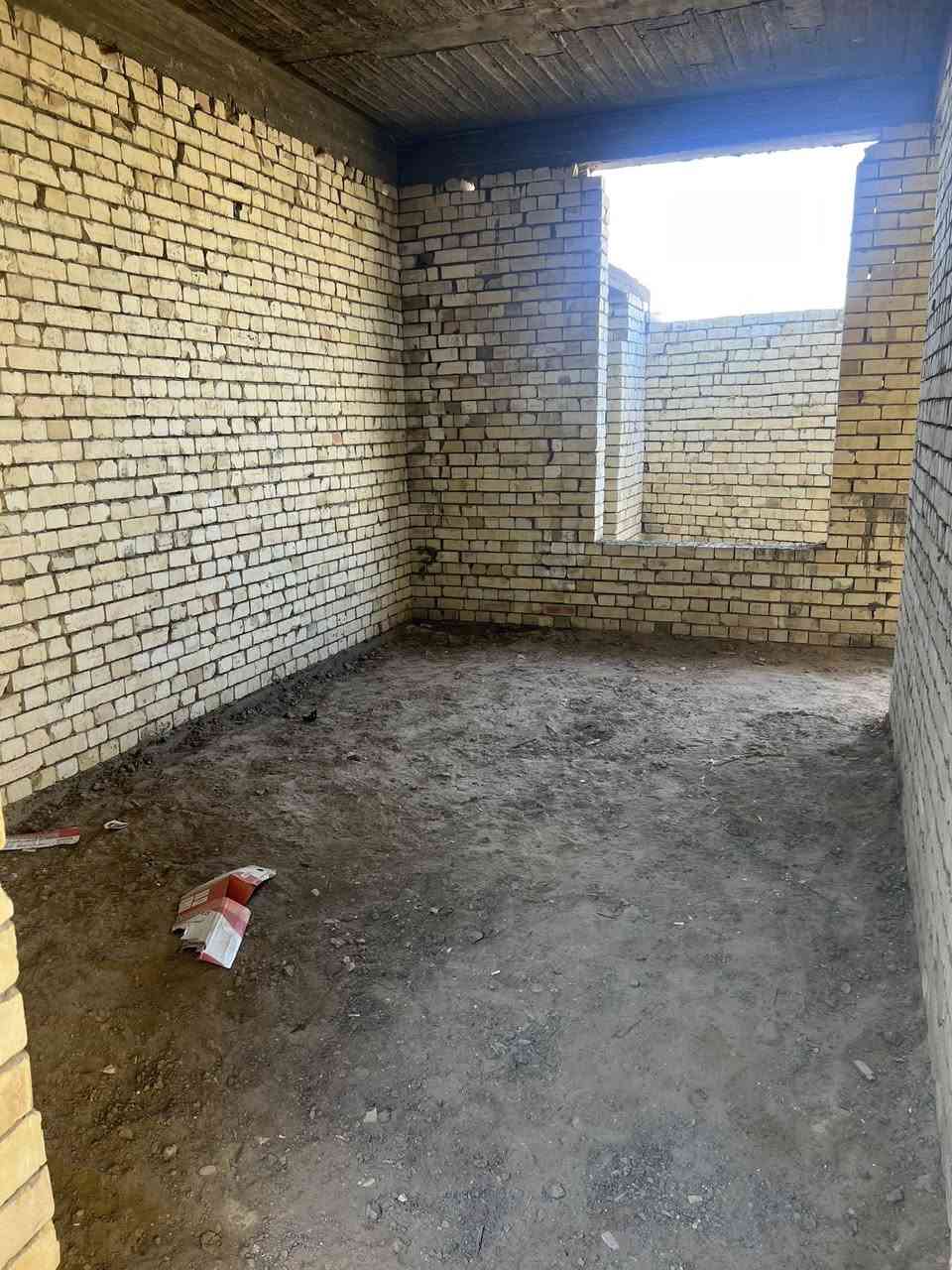 السلام عليكم
بيت 100  متر 
المكان  نزلة خير العبدلله 
هيكل 
ينباع قسط و نقد 
الاستفسار الاتصال  :  ***********
