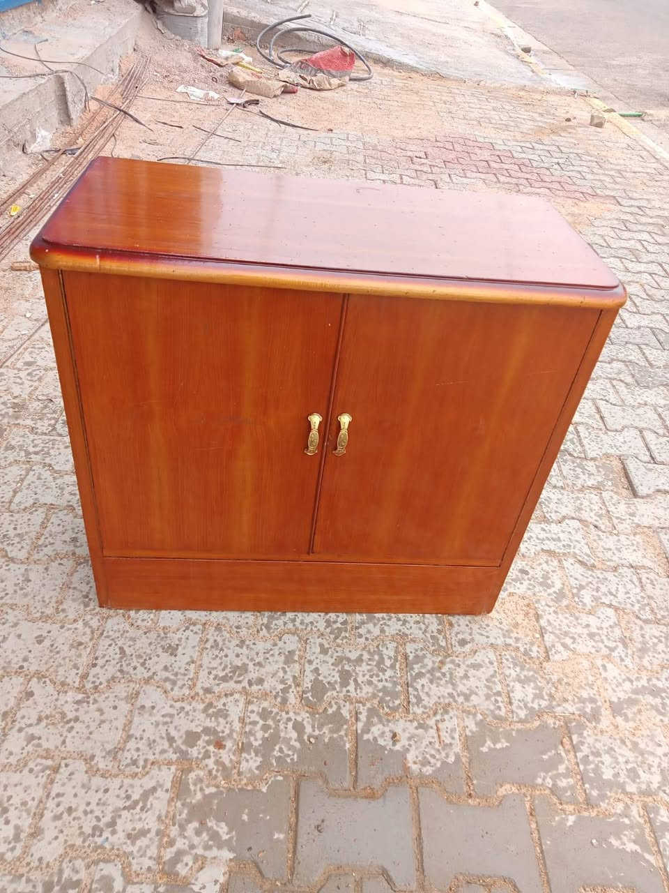 35جزامه اوكوكدي يفيد للخزن الكتب للاغراض كلشي يفيدصاج داخل وخارج بغداد الحسينيه مال الراشديه وعندي توصيل ***********
