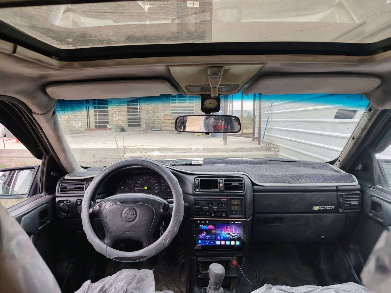 فكترا 93 وارد ياباني تبريد كير عادي محرك 1600
رقم بابل انكليزي تحويل شرط سنوية لل 2030
ويل كروم نجمة غرفة نظيفة كهربائيات شغالة فول
سياره جاهزة وبلادي بس تحتاج صبغ
اريدها ب ٣٠ بيها مجال
مكاني بغداد
***********
اتصال أو واتساب
