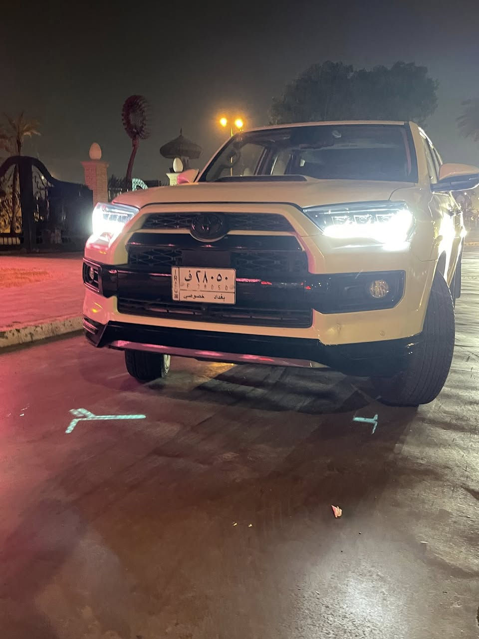 تويوتا فور رنر لمتد ٢٠٢٢
ابيض صدفي لؤلؤي

 ٧ راكب 

المواصفات :

—————-

تشغيل عن بعد

فتحة سقف

نظام التعليق ( X-REAS ) الرياضي المحسن

نظام التحكم النشط في الجر ( A - TRAC )

دبلات هايدروليك ( اللون الأحمر ) 

مصدر طاقة منزلي ١٢٠ فولت

حجم الإطار 20

٨ سماعات JBL 

محرك ٤٠٠٠ cc 

٦ سلندر

حساسات امامي خلفي

رادر امامي جانبي 

٥ كاميرات محيطية

تبريد مناخي منفصل 

كشنات تدفئة تبريد 

وضعيات مقعد سائق 

كشنات كهرباء

كشنات جلد 

كار بلي 

اندرويد اوتو

تحديد مسار

مانع انزلاق

مانع تصادم

مداخل يو اس بي امامي خلفي

تحكمات مري جانبية

مراية سايق اوتو

٥ جامات اوتو 

سبير ويل كب

ماشية ٥٣ الف

رقم بغداد بأسمي ( تحويل ثاني يوم )

تخم تايرات ودسكات جديدة 

باتري جديد

حادث موجود وياا الصور

مكاني بغداد المنصور

☑️ 

✅ السعر ٣٣٠ ورقة وبيها مجال حك الجية

للاستفسار اكثر يرجى التواصل عبر واتس أب أو الاتصال ***********
