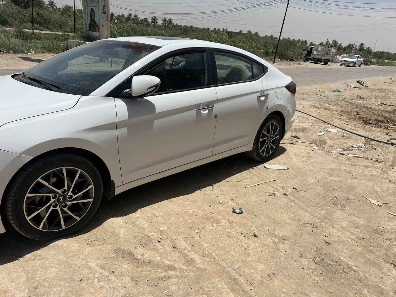 سلام عليكم النتره مديل 20فول مواصفات رقم بغداد بسمي كفاله عامه  ماشيه118سعر 158بيه مجال مكان طويريج تصل***********
