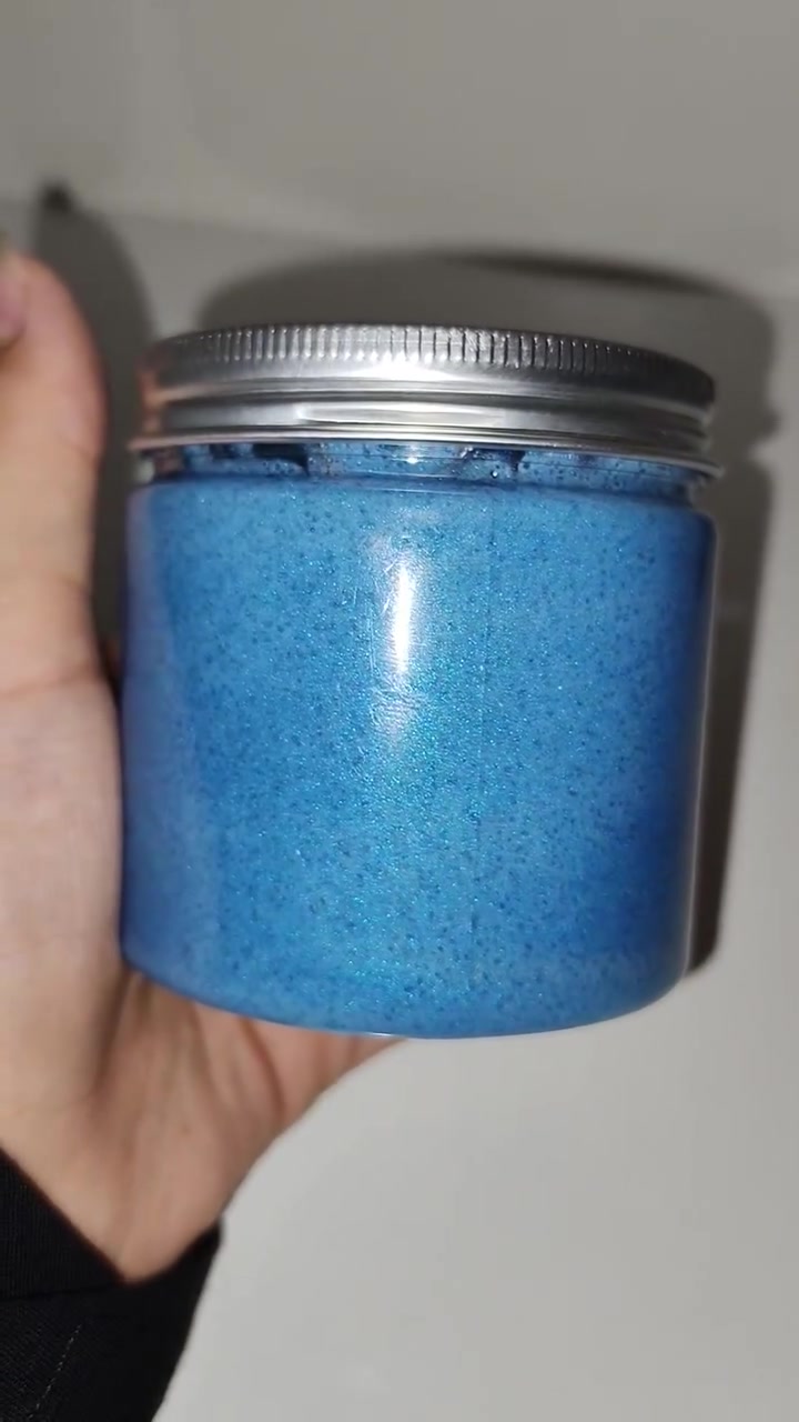 silk touch ocean scrub💙🤍
•مقشر جسم فومي🫧 ذو تنظيف لطيف على البشرة لا يسبب جفافها 
•يجعل البشرة ذات ملمس حريري 🤍
•خالي من العطور 🚫
•خالي من المواد الضارة🚫⚠️ 
متوفر توصيل جميع محافظات العراق 💜


**إذا كنت صاحب هذا الإعلان وتريد حذفه لأي سبب، رجاءا أرسل رسالة إلى الدعم الفني**