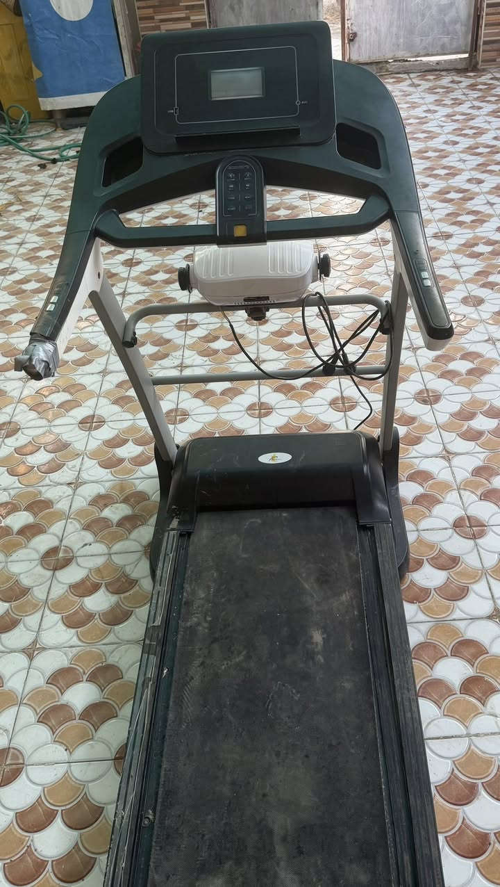 جهاز جري للبيع عاطل ماعرف شنو بيه الناصريه فرع جامعه الصادق الاهليه ناصريه


**إذا كنت صاحب هذا الإعلان وتريد حذفه لأي سبب، رجاءا أرسل رسالة إلى الدعم الفني**