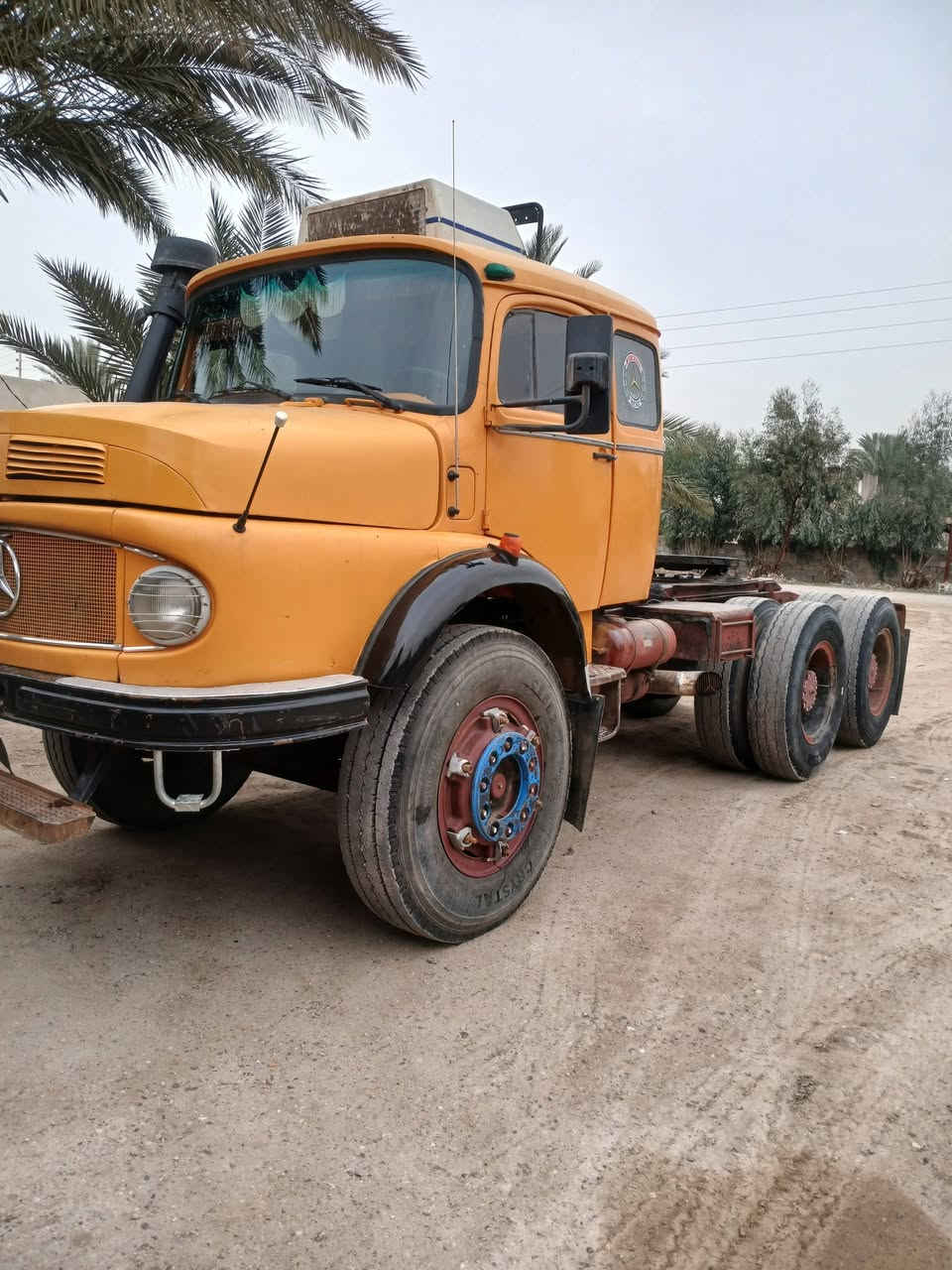 السلام عليكم قجمة للبيع راس تريلة موديل ٨٥
غماره مصلحه شاصي بي فطر ومضروب باج
محرك سوبر 
كير ١١١
مجموعة جي اف 
رقم بابل تحويل مباشر مكان سياره بغداد ابو غريب 
التواصل وستفسار 
تصال 
***********
***********
