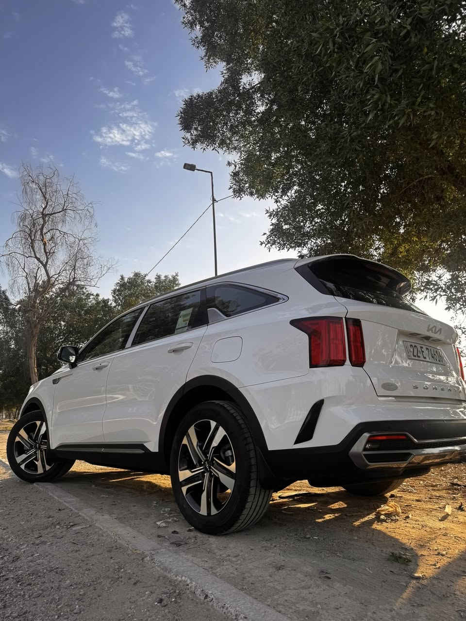 سورنتو 2022 خليجي مكينة 4 سلندر 2400 مكفولة سيارة فول مواصفات عدا البنوراما بعدة على وضع الشركة ماشية 57KM كلشي بيه على البلاد وكلش جديدة السيارة وبدون اي نقص رقم اربيل الجديد السعر 248 مكاني بغداد الكرخ للاستفسار ***********
