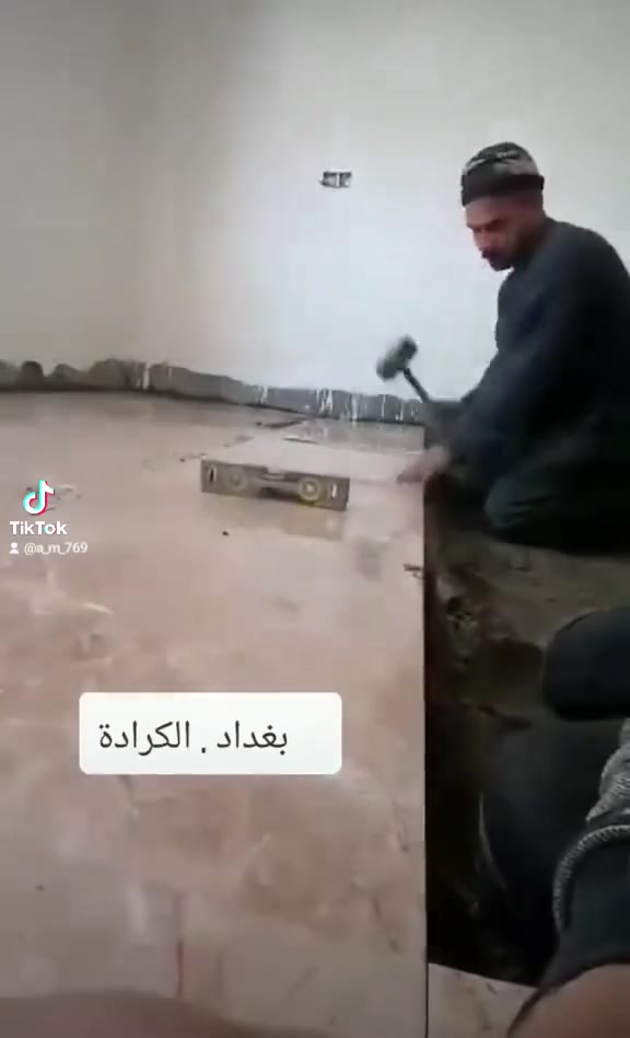 السلام عليكم ارضيه جدران شغل درجه اولى ***********
