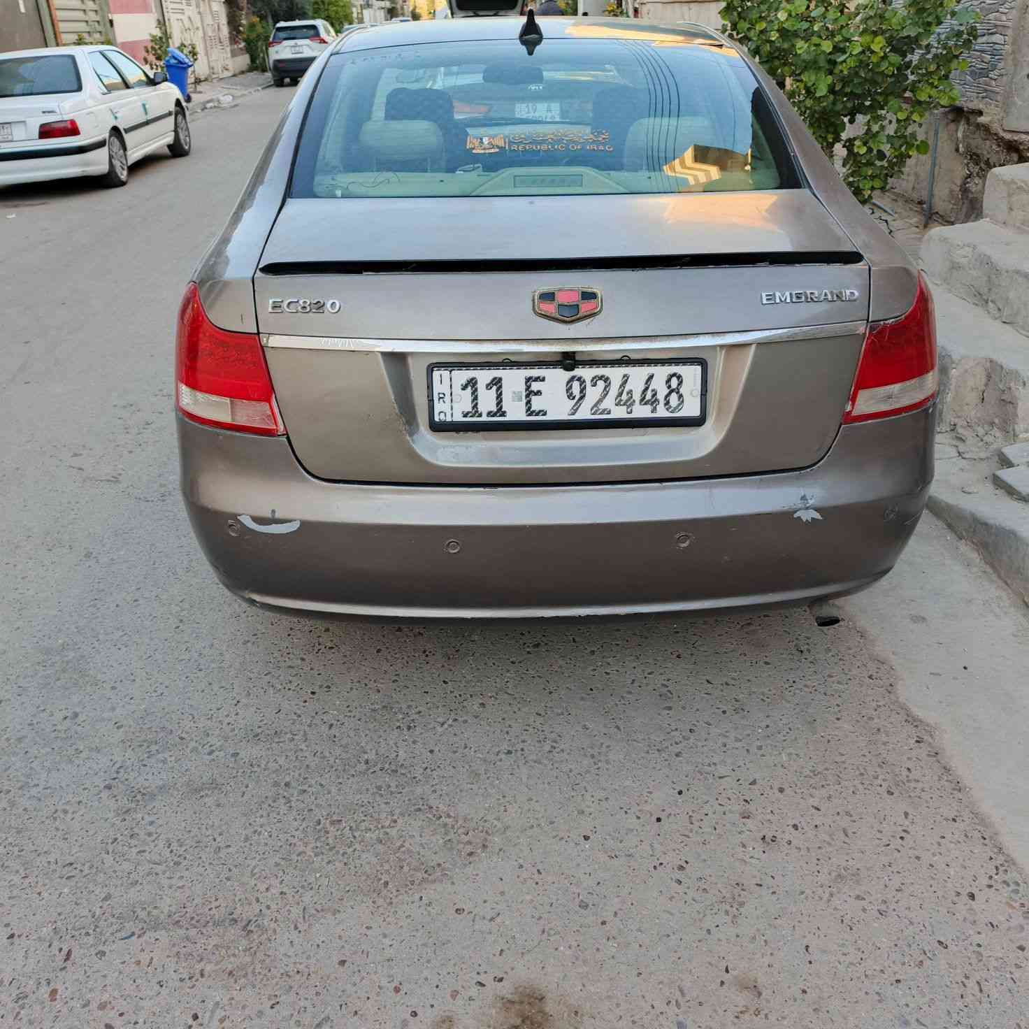 ام كراند للبيع موديل ١٢مكينه وكير مكفول السياره مكفوله من الصبغ والحادث بيه بس جراد قليل تبريد ثجلج كامره وشاشه ومري شفط تخم تاير جديد باتري جديد شاشه وكامره السنويه لل ٢٠٣٠ السياره موجوده في كربلاء المقدسه السعر ٦٢ وبيه مجال رقم الهاتف ***********
