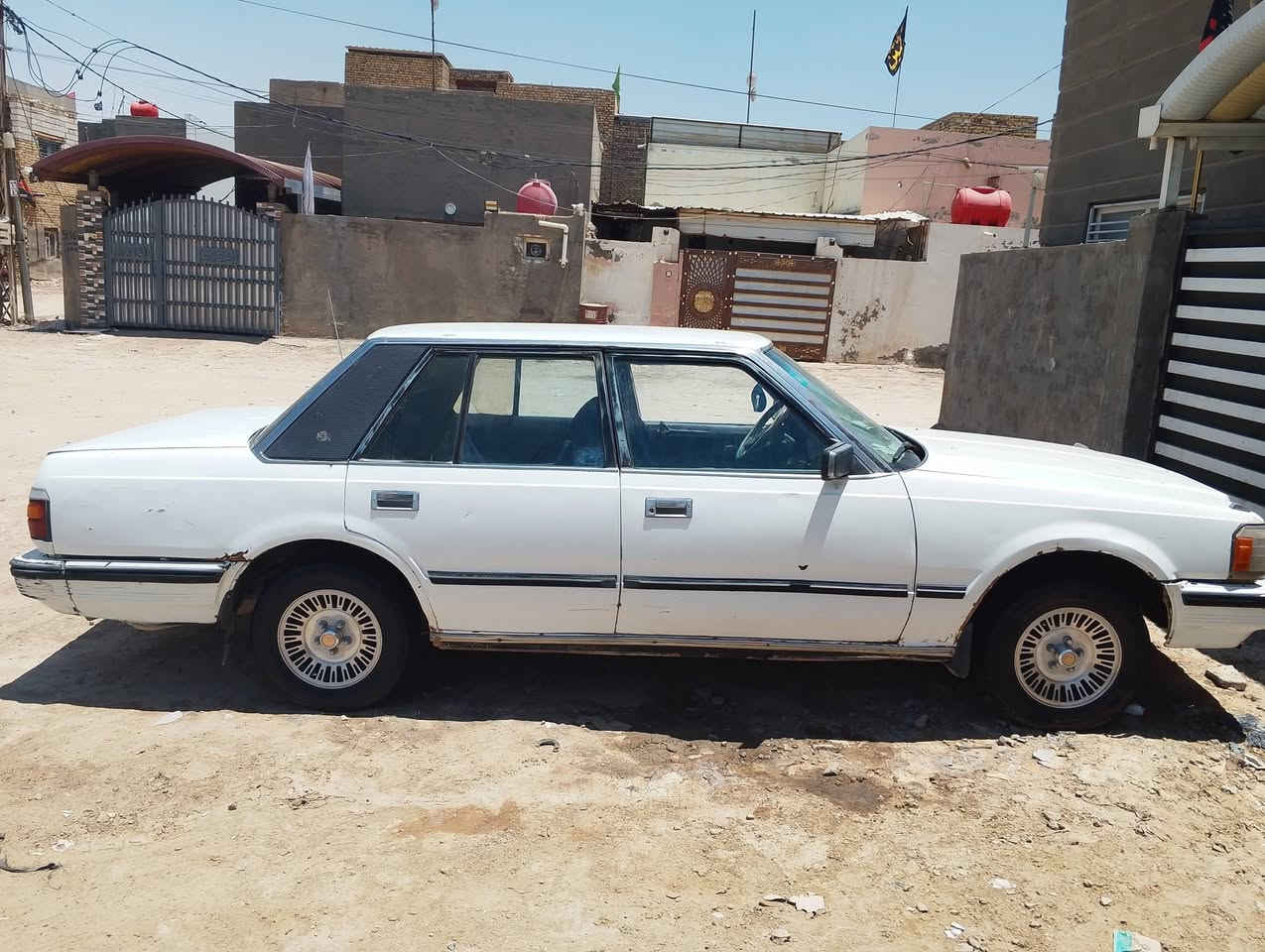 السلام عليكم سوبر للبيع رقم بغداد انكليزي شرط المداور ثاني يوم مكينه وكير فيفيتي جدد حداديه 100/60 شاشه اما الباقي شوفت عينك السعر 30وبيه مجال مستعجل عله بيعته رقم  الهاتف*********** العنوان ديوانيه اخوان الموشراي لايكسر بل سعر
