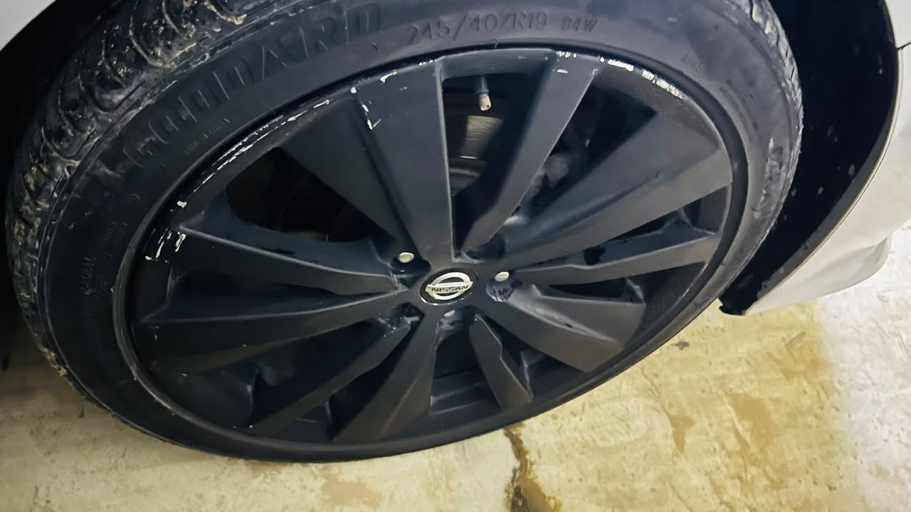 سلام عليكم عندي هذا الويل مال sr
مصبوغ حراري وشويه صبغه رايح بدون عواج بدون لحيم نظيف كلش اريده مراوس ويه نفس الويل بدون صبغ وادفع فرق مكاني كركوك رقمي  ***********
