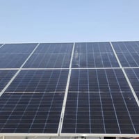 طاقة شمسية • ١٤ لوح ٦٢٠واط • بطارية ١٧ كيلوواط