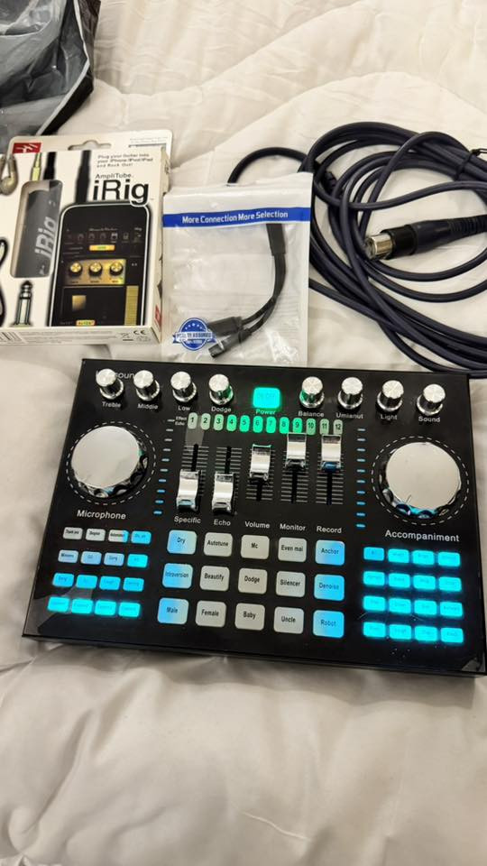 كلهن ب ٥٠ الف
***********
