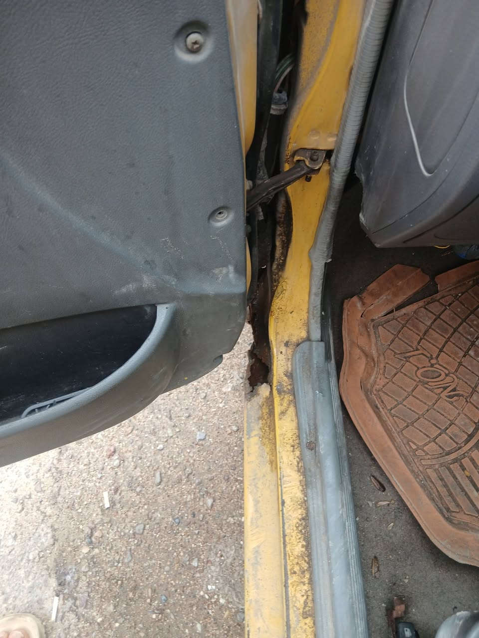 سلام عليكم اخواني سايبا للبيع شراي يتصل على رقمي *********** مكاني بغداد الشعله قرب المحكمه السعر 22 وبيه مجال للشراي وسياره با اسمي وهسه بس قايش مالته مقطوع وتاركه اني كير ومحرك مكفول شواصي  موديل 2012 سنويه جديده وخير من الله سلام عليكم اخواني سايبا للبيع شراي يتصل على رقمي *********** مكاني بغداد الشعله قرب المحكمه السعر 22 وبيه مجال للشراي وسياره با اسمي وهسه بس قايش مالته مقطوع وتاركه اني كير ومحرك مكفول شواصي  موديل 2012 سنويه جديده وخير من الله
