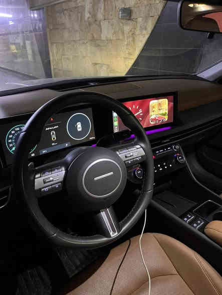 السلام عليكم
سوناتا خليجي ضمان الاولى 
موديل ٢٠٢٥
رقم بغداد بأسمي
لون مميز
فول مواصفات
مكينة ٢٥٠٠ بانزين
بانوروما
داخل جلد
كشنات كهرباء 
بصمة تشغيل
شاشة متصل  Apple Car Play
كامرة دوارة
حساس امامي خلفي 
بردات ابوب
شحن واير ليس
موصفات اخرى
ماشية ٧٥٠٠
بيها صبغ بالجاملغ الامامي الايمن
وربع الدعامية الامامية  جهة اليمنة
بدون ايرباك 
السيارة خليجي  ضمان شركة هونداي الاولى
السعر ٢١٠٠٠$
للاستفسار ***********
