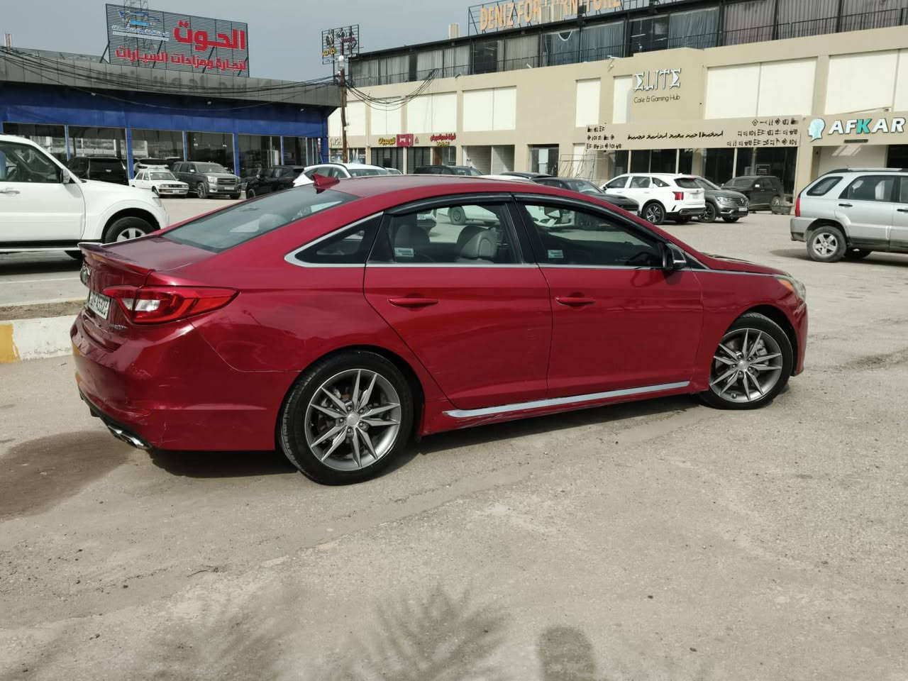 سلام عليكم
للبيع فقط 
سوناتا 2017. 20T محرك 2000 تيربو  رقم اربيل الدولي تريد وكاله تريد تحويل سنويتها لل28
السيارة نص فول
شاشة كاميرا 
تدفئة كشنات 
السيارة وارد امريكي ابيع حزام وهية مو حزام بس علمود لا اتعبك وتعبني السيارة بيها نقوصات كالآتي 
حدادية أمامية 80%
تيربو بوابته عطلانه تريد تبديل تريد تصليح سعر الجديد 4اوراق
كمبريسر التبريد بي عطل بس مفاحصه
مكان نجف كوفه ***********
السعر  115$ وبيها مجال بسيط
