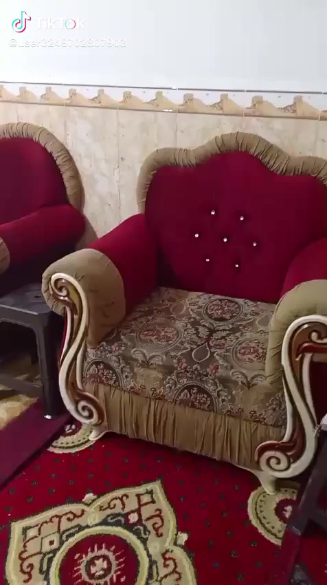 بسم الله الرحمن الرحيم توكلنا على الله
تخم نضيف السعر ١٧٥ بي مجال
العنوان زويريجات التأميم قرب جامع الصادق إلى على شارع العام


**إذا كنت صاحب هذا الإعلان وتريد حذفه لأي سبب، رجاءا أرسل رسالة إلى الدعم الفني**