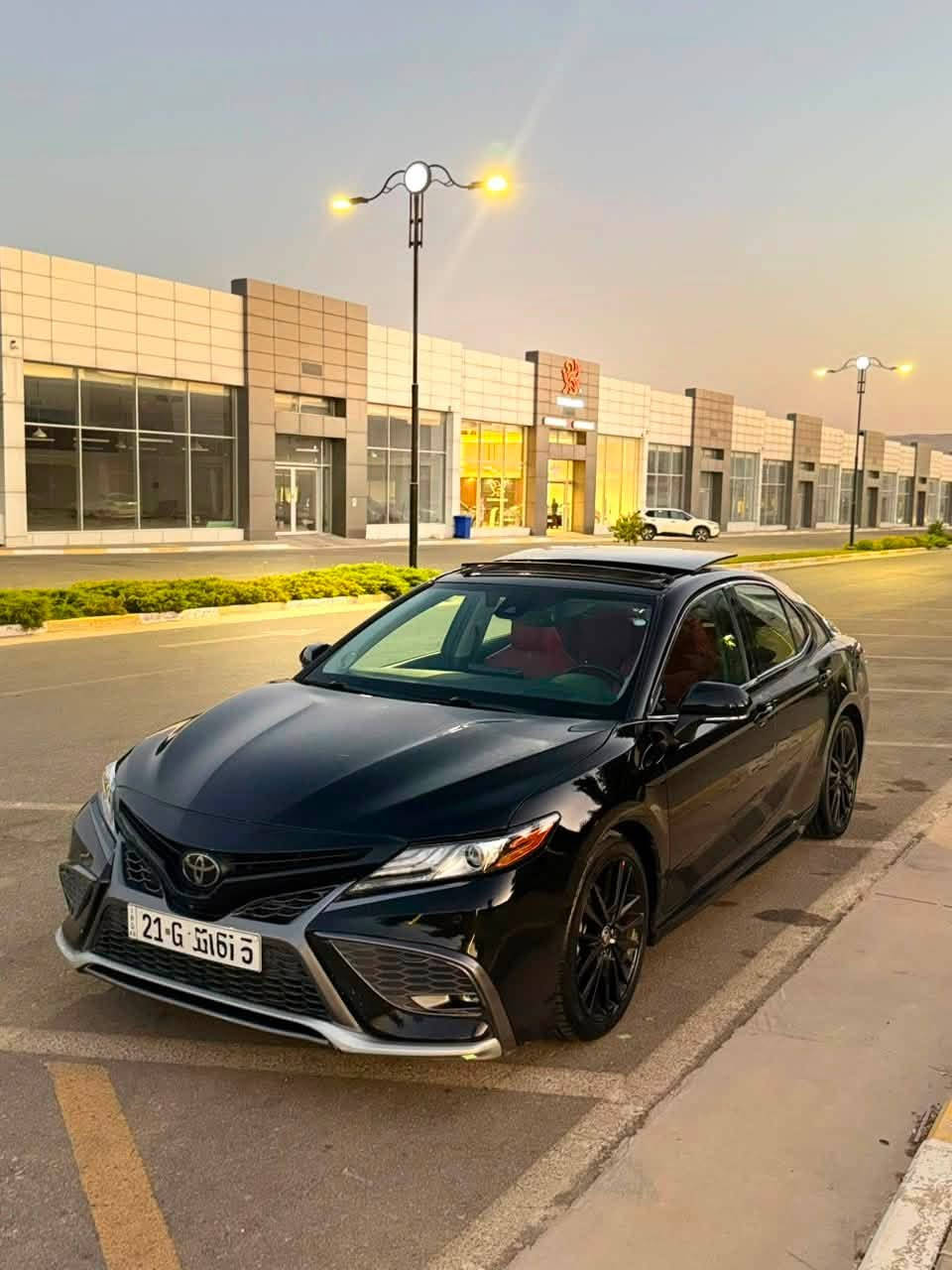 TOYOTA CAMRY XSE V6 📦❤️‍🔥
سەیارەکە بی بۆیاخ بێ سارد بێ کرانەوە 

مواسەفاتی فول فولە  💎🥇
•شەش بستۆنە 
•پانۆراما
•بەسمە 
•داتاشۆ 
•شاشە گەورەو شاشە  و سەماعە JBL 
•سێ مۆدی لێخورین (eco , normal, sport)
•تراکشن کۆنترۆڵ
•برێک کارەبای ، HOLD
•کوشن سارد و گەرم 
•کوشنی سەکن و سایەق کارەبای 
•سوکان هیتەر 
•حاسە و رادار پێش و دواوە ، پێنج کامێرە و 360  دەرەجە 
•وایەر لیس چارچ 
•ناو گێچ دیجیتاڵ 
.سوکان ڤۆلیۆم
•لایت لید و عەدەسە و زینۆن ، بلاجکتۆر 
•بەگ لایت لید 
•تەبریت مەرکەزی 
•ناو سوور بیلادی 
•تحدید سورعە 
•گێر ئۆتۆماتیک و عادی 
•ئاوێنە رادار 

* گێر و مەکینەی نەکراوەتەوە بێ عەیبە بە شەرت  💎

* سەیارەکە هیچ مەسرەفێکی نیە چوار تایەی تازەی لەسەرە
هیچ تەقەو رەقەی نیە ، رۆن و فلتەر هەموی تازە گۆراوە 🥇

* سەنەوی رەقەم هەزەی تازەیە 

* سعر :۲۳۹ گەلا 💵و مەجال 

ژ.م: *********** 📲

ناونیشان: سلیمانی 🌇
