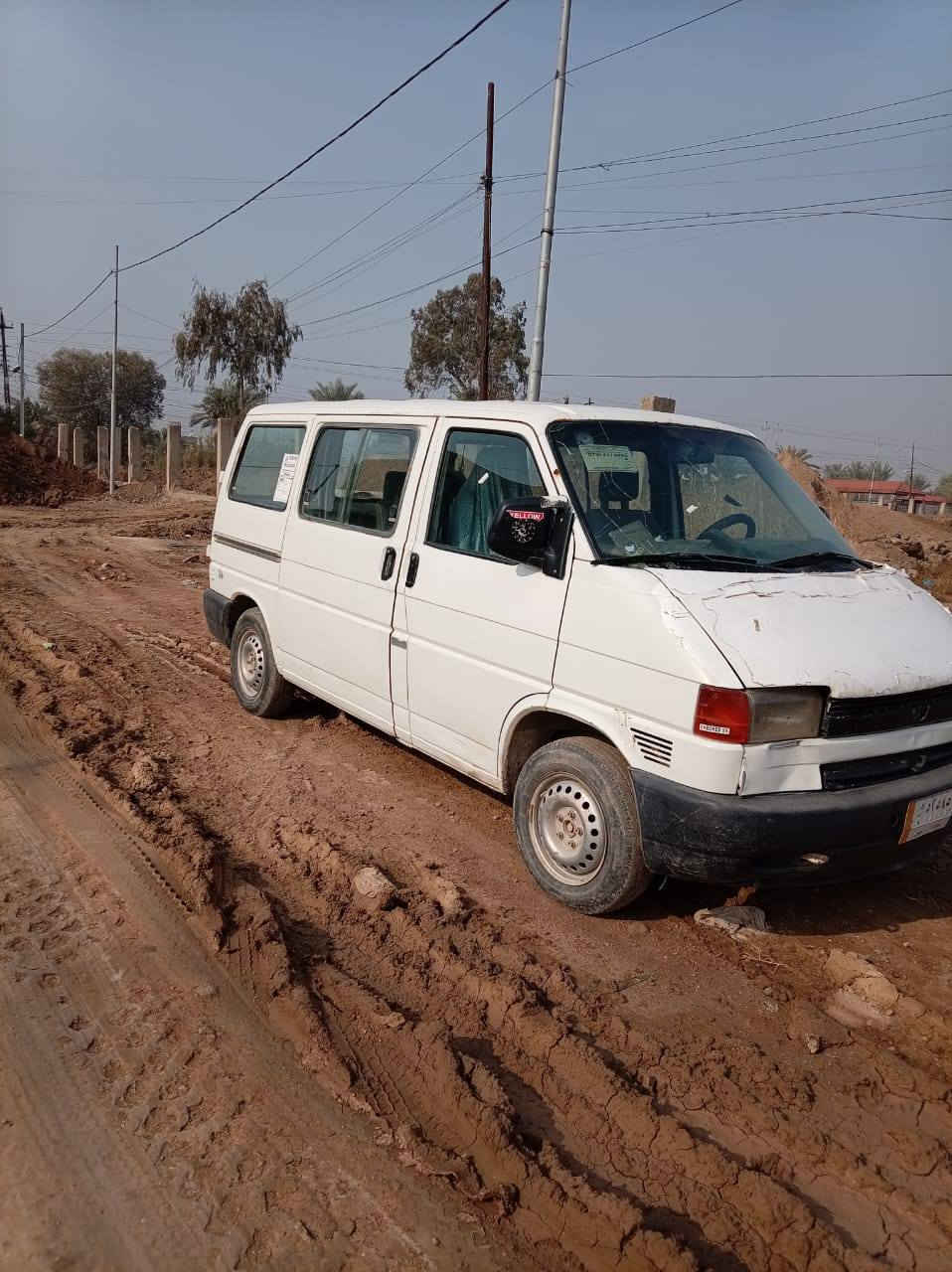 سيارة كولف باص موديل ٢٠٠١ بسمي سنوية ٢٧ محرك شغال بي تبخير كير جيد الكشر شوف عينك باتري جديد صدر اوتايرات نص السعر ٢٥ ورقة اوبيهة مجال للطيبين اتفيد خط أسواق عمل الخ الكشن الاخير موجود عندي وبحالة جيدة
***********
