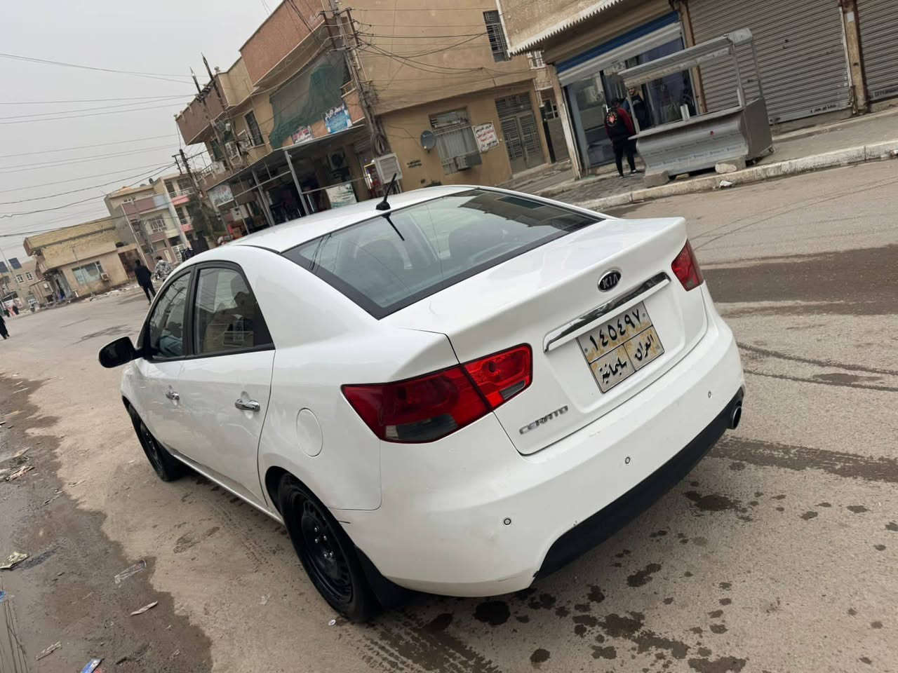 السلام عليكم
كيا سيراتو خليجي موديل 2013 مكينة 1600 كير ومكينة خير من الله كهربائياتها كلها جاهزة بيها تبديل جاملغ بدون صبح فقط الباقي بلادي السيارة فول نظافة مناقصها اي شي السعر 110 وبيها مجال
الرقم ***********بغداد الشعب

