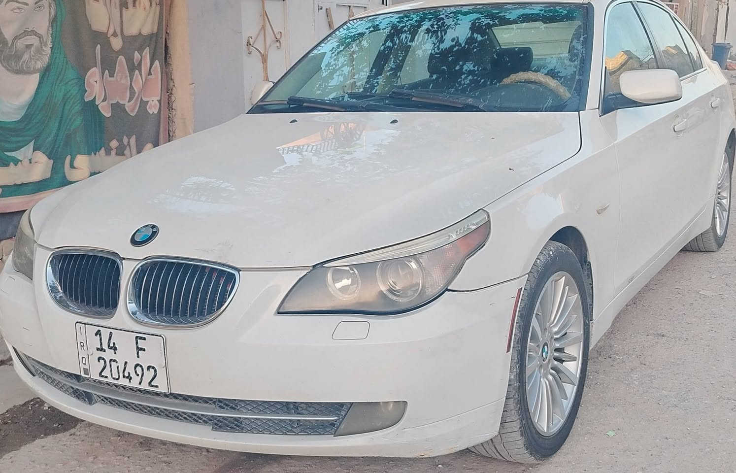 سلام عليكم وطيب الله أوقاتكم..
للبيع فقط
 E60 530 2006  n52
رقم بصرة الجديد باسمي مكانها بغداد.. حدادية وتايرات  وتبريد وغرفه كله جديد بيها طخه موضحه بالصور وتبديل الباب الخلفي جهة الصدر والباقي مكفول من الصبغ والضربة محرك ٣٠ n52 اي استفسار *********** السعر  ٩٥ ورقه ومجال بسيط
