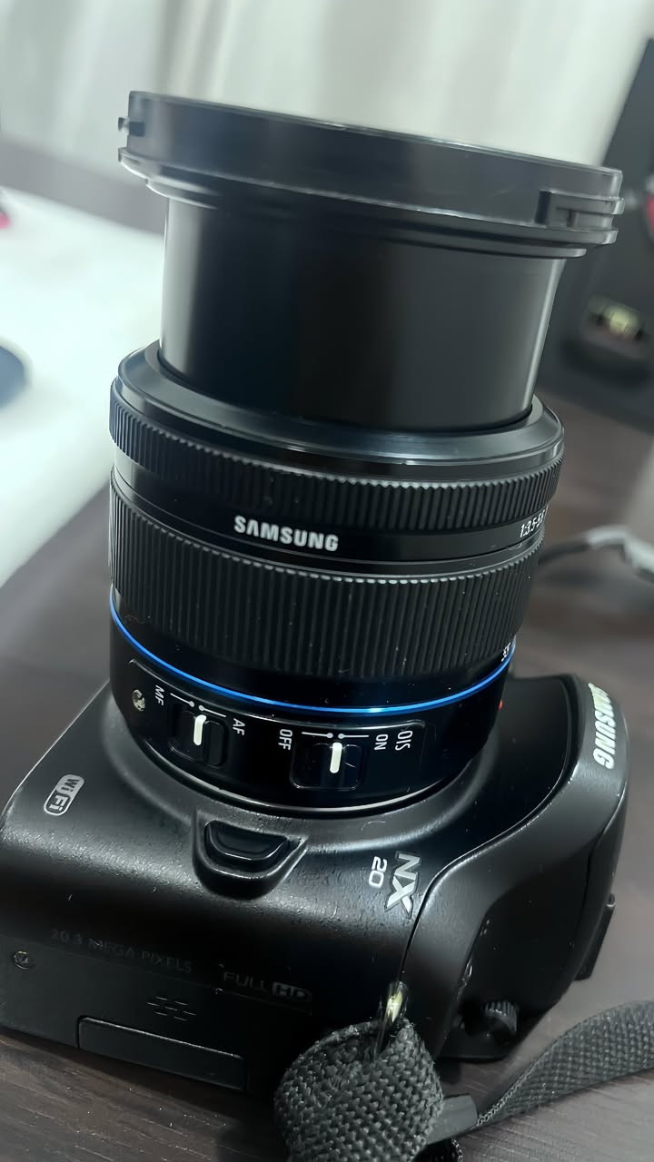 Samsung nx20 wifi
145 دولار


**إذا كنت صاحب هذا الإعلان وتريد حذفه لأي سبب، رجاءا أرسل رسالة إلى الدعم الفني**