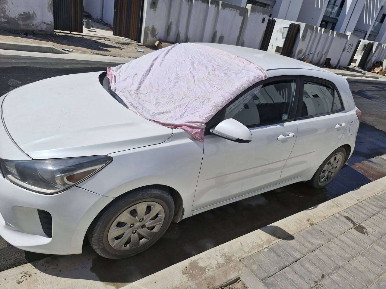 السلام عليكم كيا ريو موديل ١٨ ضربتها جملغ الايمن ما وصل الغد مبدل بند سيارة وارد كندي تبريد شغال تخم تاير صدر ابلادي سيارة مبدل شاشه بلاد وجهاز كار بلي والله شدهم ٣٠٠ الف وقديم عندي وجادر السيارة جلد نظيف سيارةعلى ايد سيارة مجدد سنويه  وهزه رقمها بغداد سيارة بسم عمي شرط مكاتبه مروريه وتحويل ثاني يوم
عنوان بغداد جكوك السعر ١٠٥ وبيه مجال
***********
السلام عليكم كيا ريو موديل ١٨ ضربتها جملغ الايمن ما وصل الغد مبدل بند سيارة وارد كندي تبريد شغال تخم تاير صدر ابلادي سيارة مبدل شاشه بلاد وجهاز كار بلي والله شدهم ٣٠٠ الف وقديم عندي وجادر السيارة جلد نظيف سيارةعلى ايد سيارة مجدد سنويه  وهزه رقمها بغداد سيارة بسم عمي شرط مكاتبه مروريه وتحويل ثاني يوم
