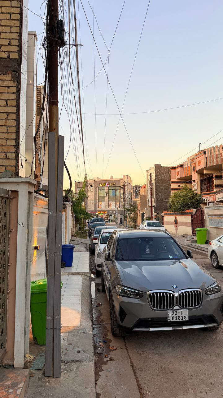 اللهم صلي على محمد وآل محمد 
#ياالله_عرض_ستثماري_للبيع
دار للبيع مساحة 150 متر يحتوي على 3 طوابق 
حي الجهاد الشارقة قرب شارع العام بناء جديد غير مسكون 
كل طابق معزول عزل تماما 💯 محتويات الوحدة السكنية 2نوم صحيات صالة مطبخ هول داخلي سعر مناسب جدا 🙏🏿👍🏻👍🏻
الاستفسار 
#مكتب_العدل_للعقار 

*********** واتساب
