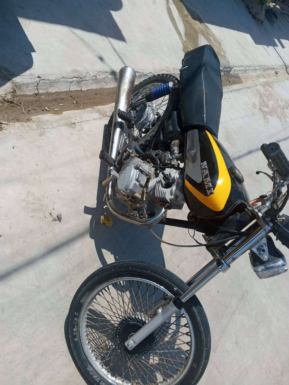 السلام عليكم 🏍️اربعه كير نوع راضي.   كلك.  كلك.  ///مكفوله عشائريا///   مكينه نشطه🚁 لا تنقيص ولاتبخير.  عوزهه شويه ترتيب. العنوان كوات فلاحيه. ا
السعر ٢٥٠.   💰
للتواص خاص او 

***********للتصال

***********واتساب فقط
