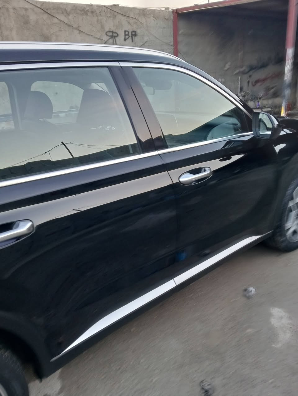 السلام عليكم موديل 25رقم بغداد فول 7راكب محرك3800 شهداء تبديل البنيد نفس الوان*********** السعر 270
