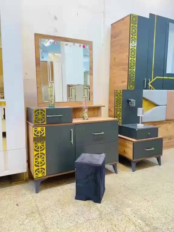 6️⃣قطع 

نضافه 90 ‎💯
سعرها//600 
توصيل والشد داخل بغداد مجاناً✅✅


**إذا كنت صاحب هذا الإعلان وتريد حذفه لأي سبب، رجاءا أرسل رسالة إلى الدعم الفني**